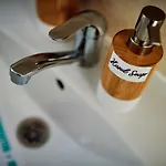 מלון Roxy&maryo אפורי נורד