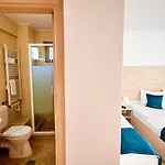 호텔 Roxy&maryo 3*