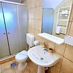 Roxy&maryo 3* 데포리노드