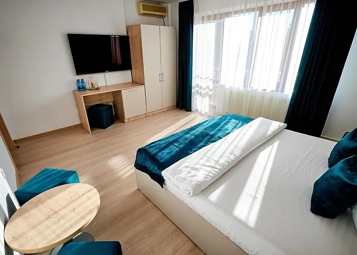 Roxy&maryo Готель