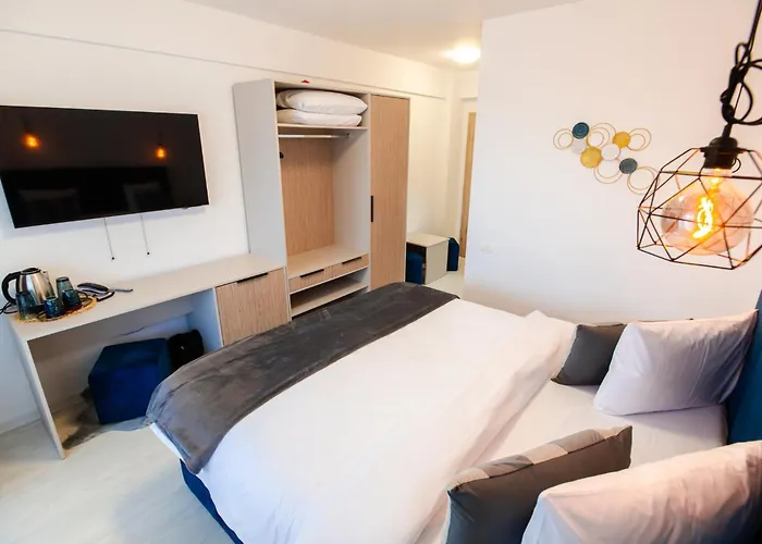 酒店 Roxy&maryo 艾福雷诺德